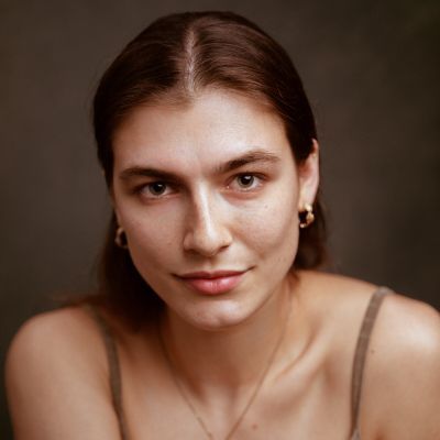 Evangelina Burton's headshot